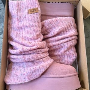 UGG PINK mini dipper leg warmer